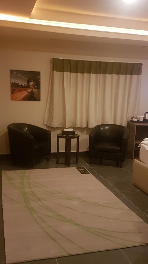 Iris Hotel Wuse 2 Abuja Buitenkant foto