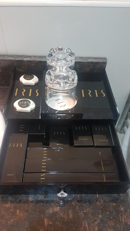 Iris Hotel Wuse 2 Abuja Buitenkant foto