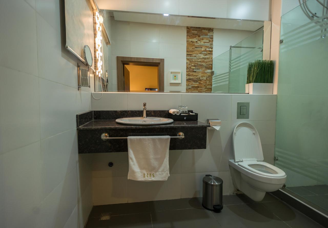 Iris Hotel Wuse 2 Abuja Buitenkant foto