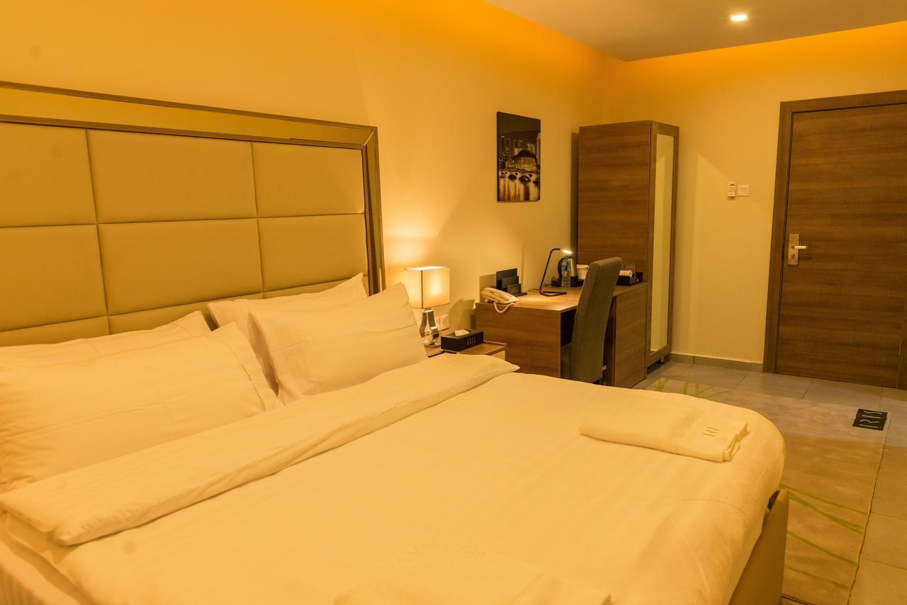 Iris Hotel Wuse 2 Abuja Buitenkant foto