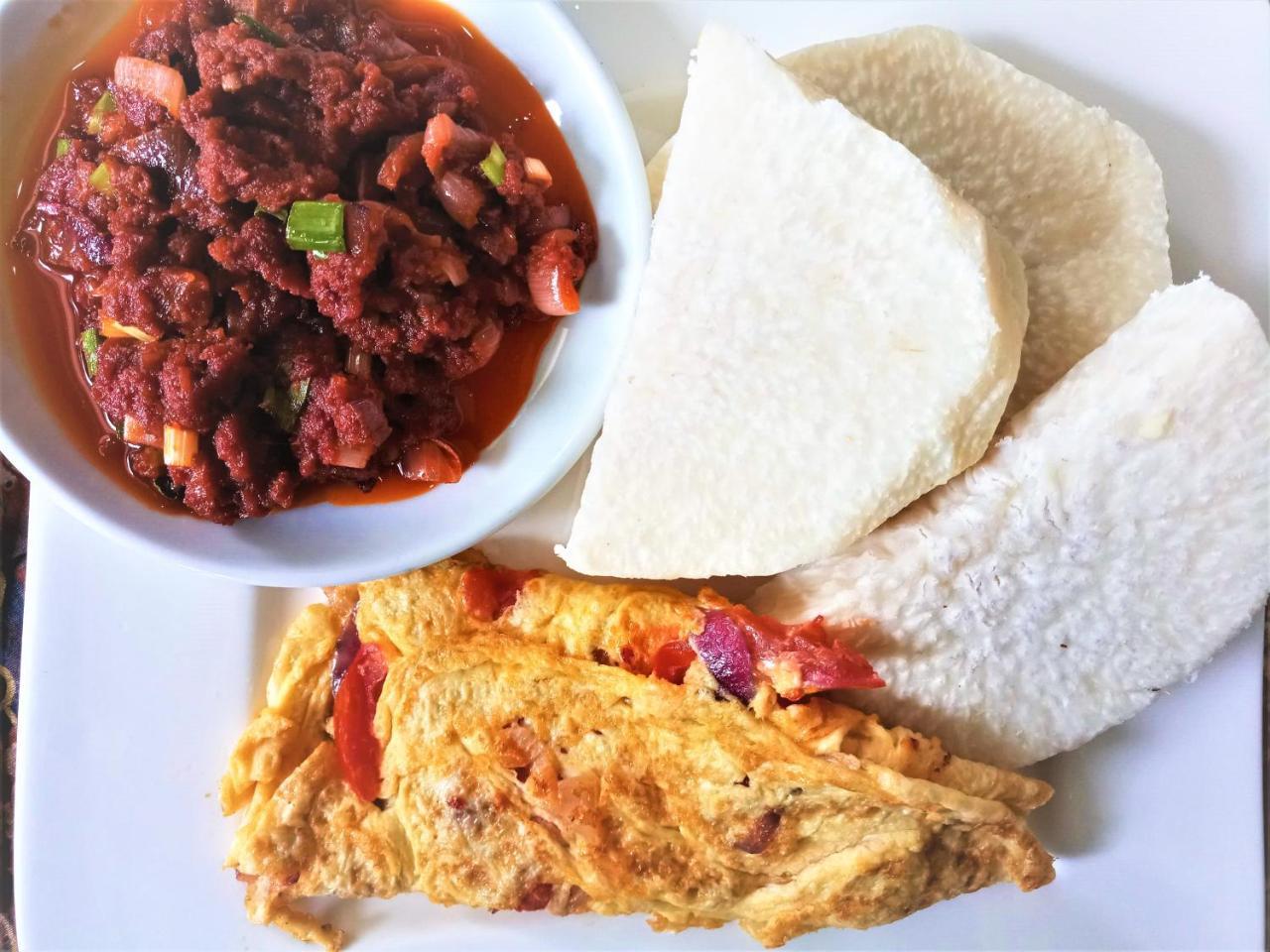 Iris Hotel Wuse 2 Abuja Buitenkant foto